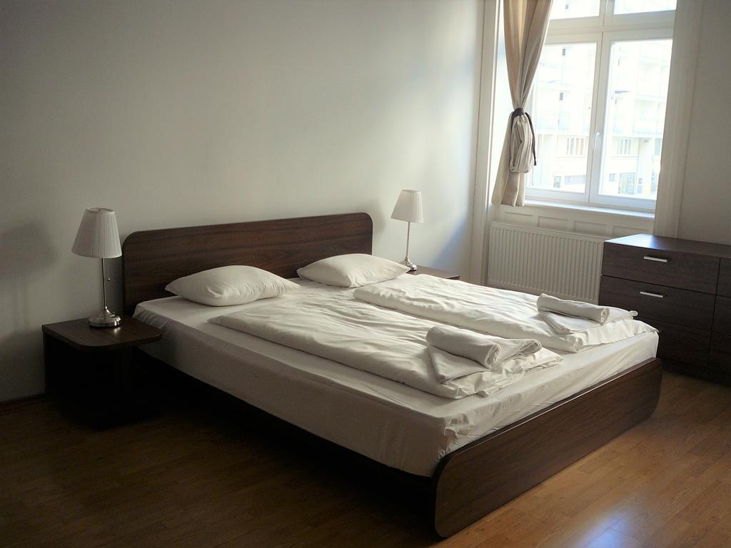 Lion Apartments Medena, Big Size, High Ceilings Bratislava Eksteriør bilde